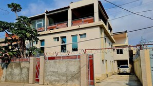 Căn hộ, 1 phòng ngủ, phù hợp cho người khuyết tật, sân hiên | Ngoại thất