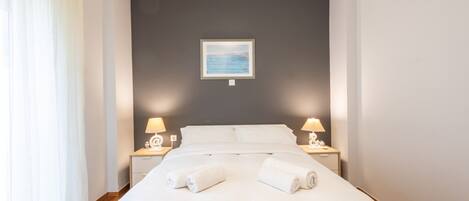 1 soverom, strykejern/-brett og wi-fi (inkludert)