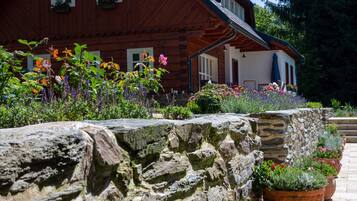 Villa | Property grounds