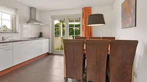 Hus | Eget kök | Barnstol