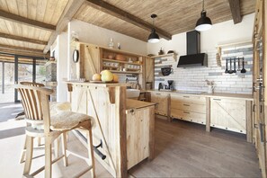 Villa | Private kitchen - Villa in Pec pod Snezkou With hot tub (Pec pod Snezkou)