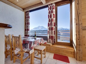 Dining - Cozy apartment with balcony for 4 in La Rosière (Montvalezan-La Rosière)