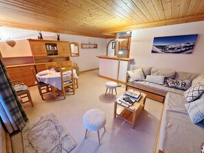 TV - 3-room apartment, 5 people, balcony, Méribel (Méribel)