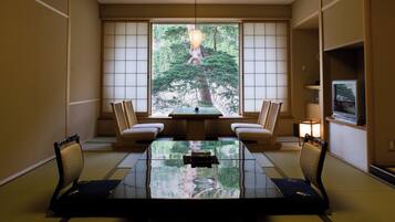 Standard Traditional Room, Non Smoking | Free WiFi