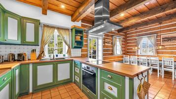 Vila | Cozinha privada