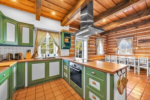 Villa | Private kitchen - Villa Near Krkonose National Park (Horni Marsov)