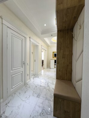 Interior - Luxurious & Spacious City-Centre Retreat with Breathtaking Views (Dushanbe)