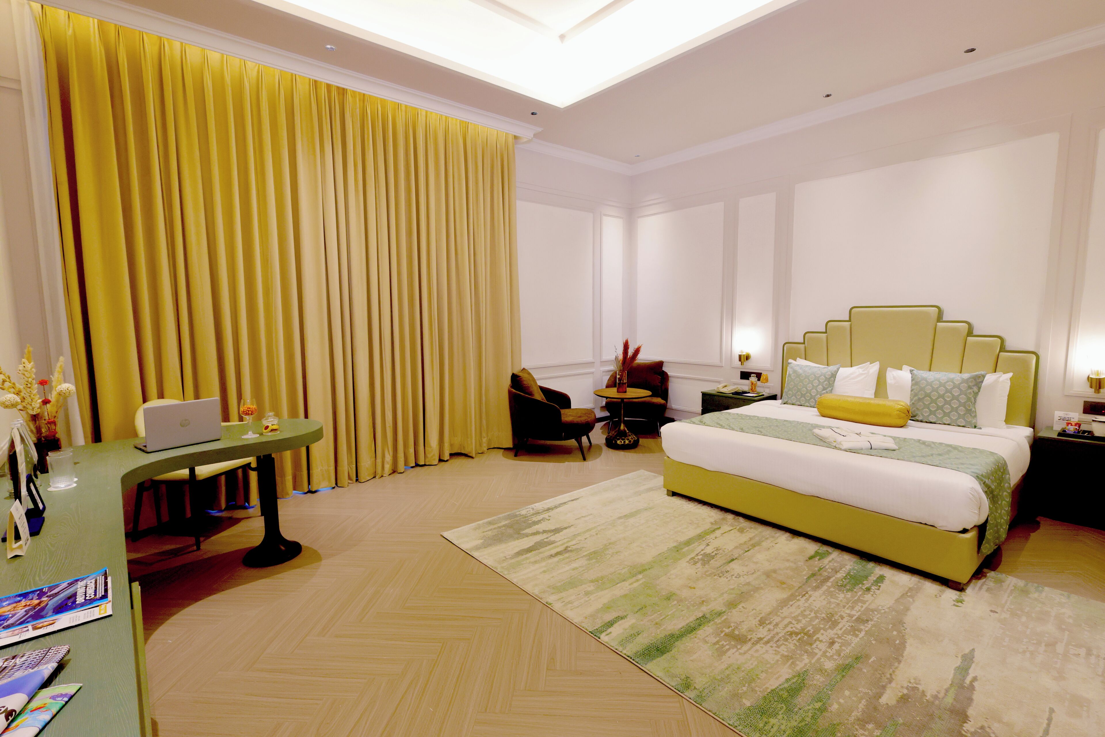 Luxury Room | In-room safe, blackout curtains, soundproofing, iron/ironing board