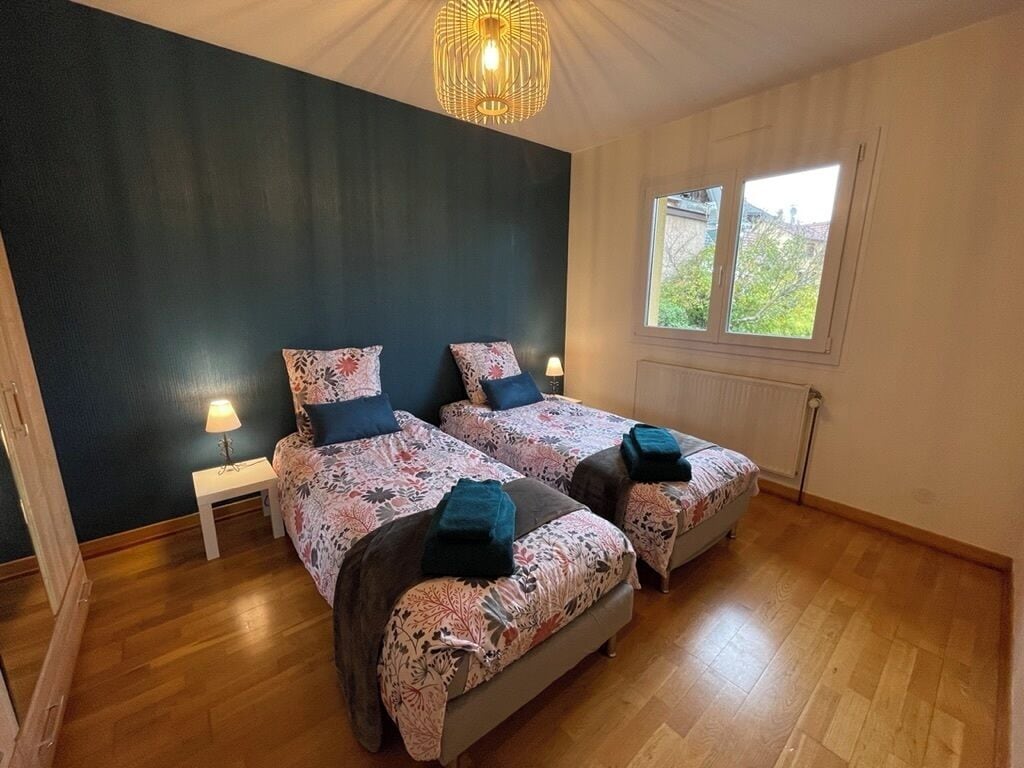 3 chambres, bureau, lit parapluie, Wi-Fi