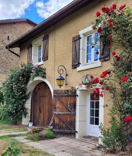 Gîte " RemiEnzo " House / Farmhouse - Vosges Sud with sleeping accommodation for 8 people