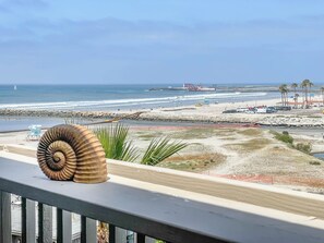 Property grounds - Penthouse Ocean & Sunset Balcony Views -  G-323 (Oceanside)