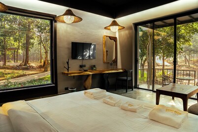 Hotel Sonar Bangla Joypur Forest