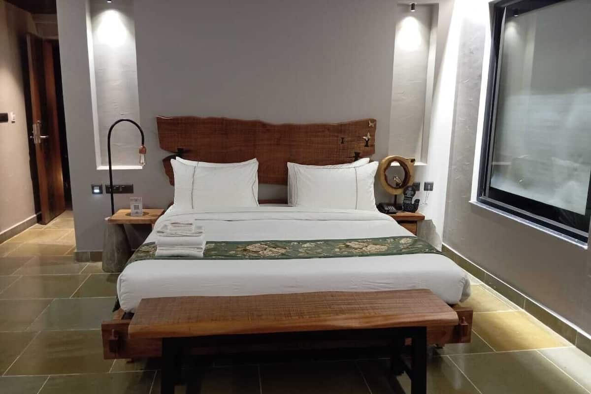 Premium Double Room | Free WiFi