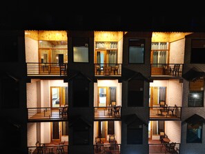 Exterior - The Golden Castle Hotels (Dhari)