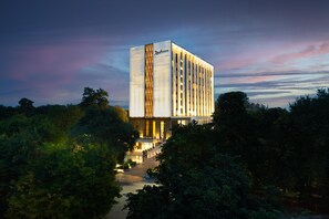 Exterior - Radisson Hotel Prayagraj (Prayagraj)