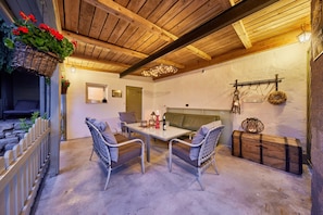 Villa | Interior