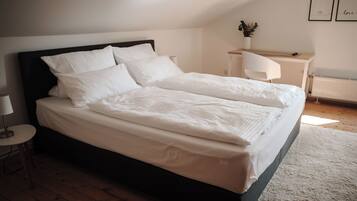 3 dormitorios, tabla de planchar con plancha, wifi y ropa de cama