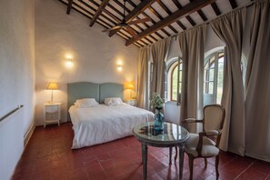 7 chambres, Wi-Fi, draps fournis