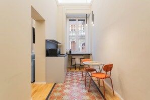 Basic Apartment | In-room dining - Cognetti Suites by Wonderful Italy (Bari)