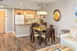 Interior - 1 Bedroom Elation at Sandestin Condo on High Floor (Miramar Beach)
