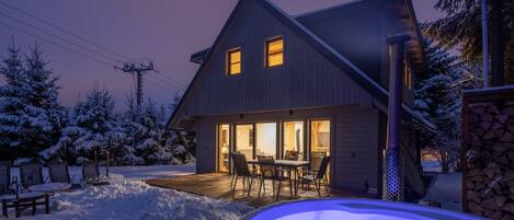 別墅 | 室外用餐