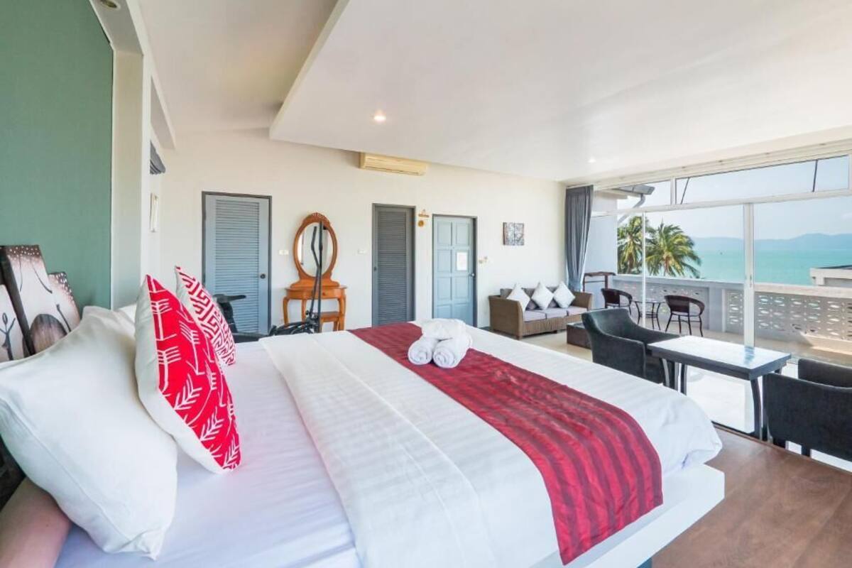 Apartment, Multiple Beds, Sea View | 1 bedroom, in-room safe, free WiFi, bed sheets