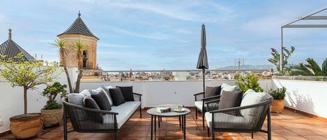 デラックス アパートメント マウンテンビュー | テラス / パティオ