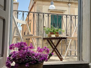 Property grounds - Licia House (Noto)