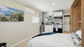 1 chambre, fer et planche à repasser, Wi-Fi gratuit, draps fournis