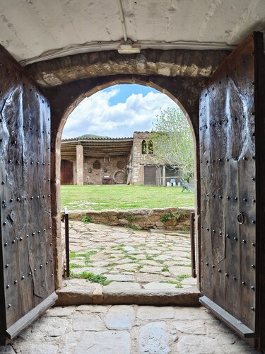 Catalan farmhouse in an idyllic setting