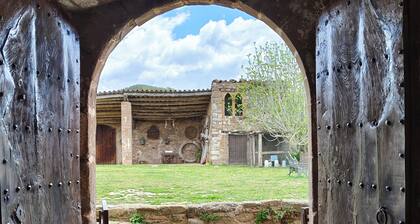 Catalan farmhouse in an idyllic setting