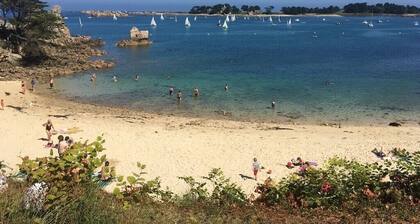 GĂTE *** PLAIN PIED INDĂPENDANT PROCHE MER