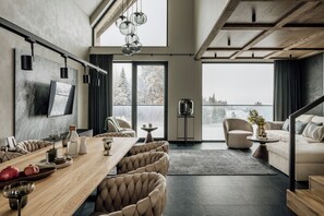 Family Chalet | Living area | Flat-screen TV - Crystal Pine Spa - LoftAffair Collection (Zakopane)