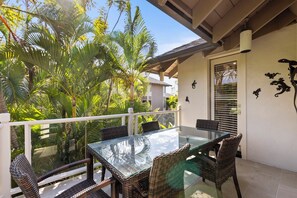 Outdoor dining - NEWLY REMODELED-QUIET LOCATION-AC-WELL EQUIPPED-METICULOUS CLEANING (Wailea)