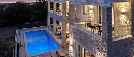 Outdoor pool, a heated pool