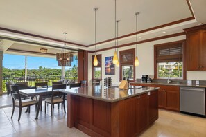 Réfrigérateur, micro-ondes, four, lave-vaisselle