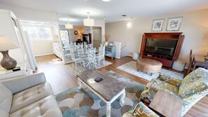 Townhome, 2 Bedrooms | Living area