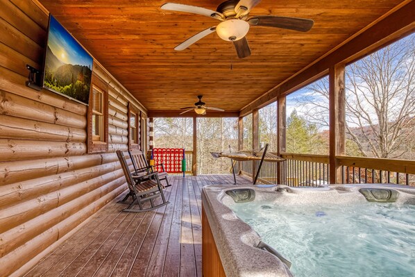 Cabin, 2 Bedrooms | Terrace/patio