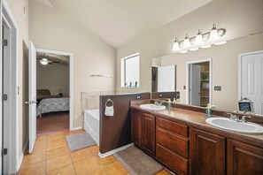 Hair dryer, bidet, towels, toilet paper