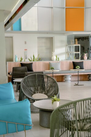 Zona de estar del vestíbulo