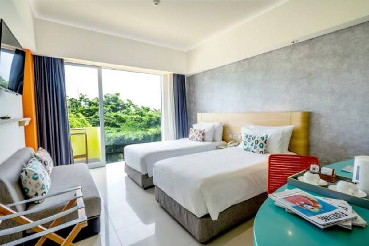 Premium bedding, pillow-top beds, in-room safe, desk