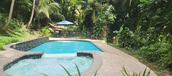 Mountain Pool Cabana - 10 Mins to Playa Azul 