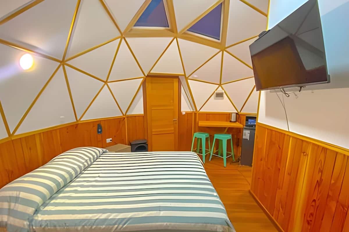 Cabin | 2 bedrooms, free WiFi