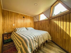 Classic Cabin | Free WiFi - Domos Frutillar (Frutillar)