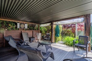 Covered Deck area - Darts, Spa Pool, Outdoor Shower
