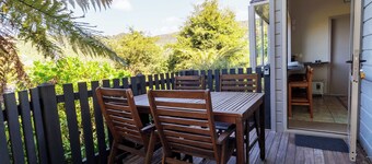 The Boat Shed - Lake Ōkareka Views, Sleeps 4