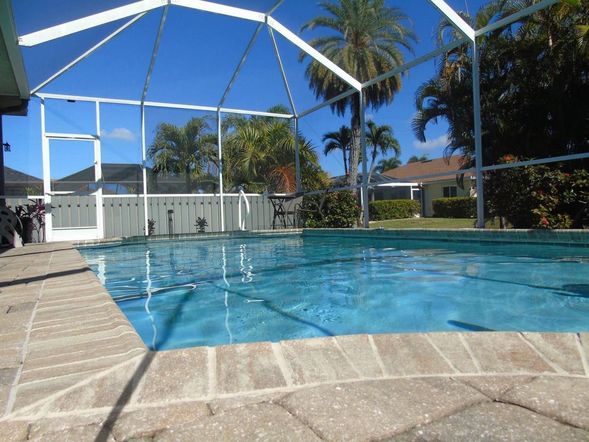 Piscine extérieure