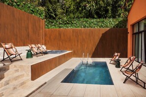 Seasonal outdoor pool, sun loungers
