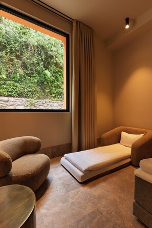 Standard Studio, Non Smoking, Ground Floor