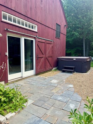 Exterior detail - The Barnhouse with hot tub (New Gloucester)